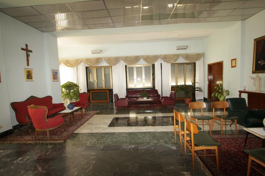 Casa Per Ferie Margherita Diomira Hotel Рим Екстериор снимка