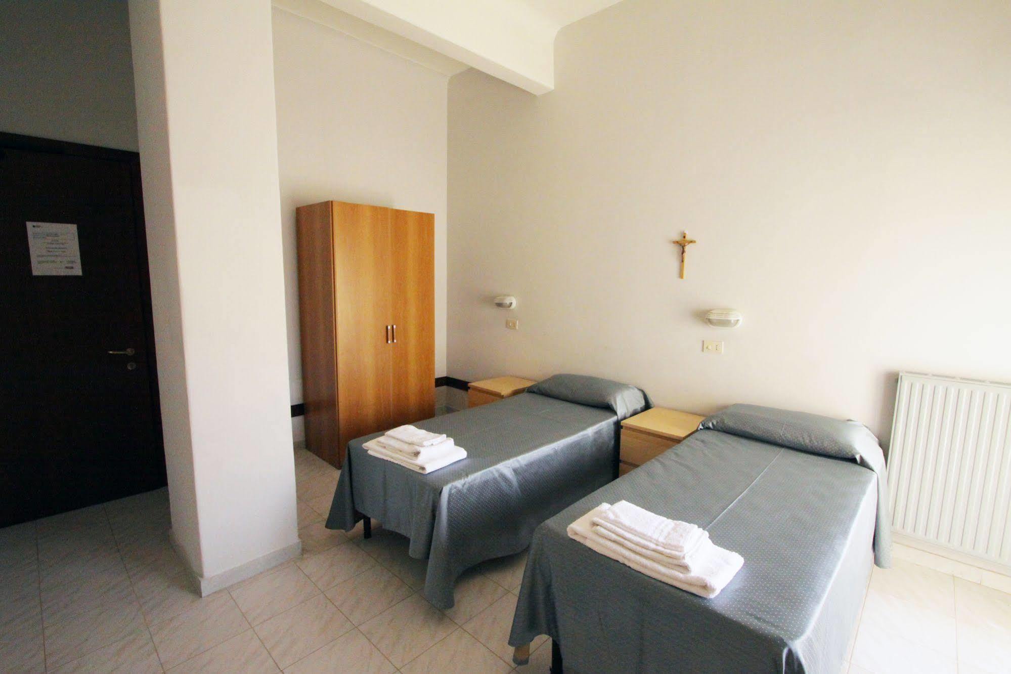Casa Per Ferie Margherita Diomira Hotel Рим Екстериор снимка