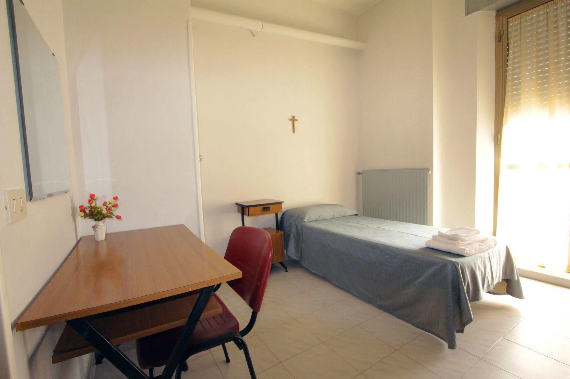 Casa Per Ferie Margherita Diomira Hotel Рим Екстериор снимка